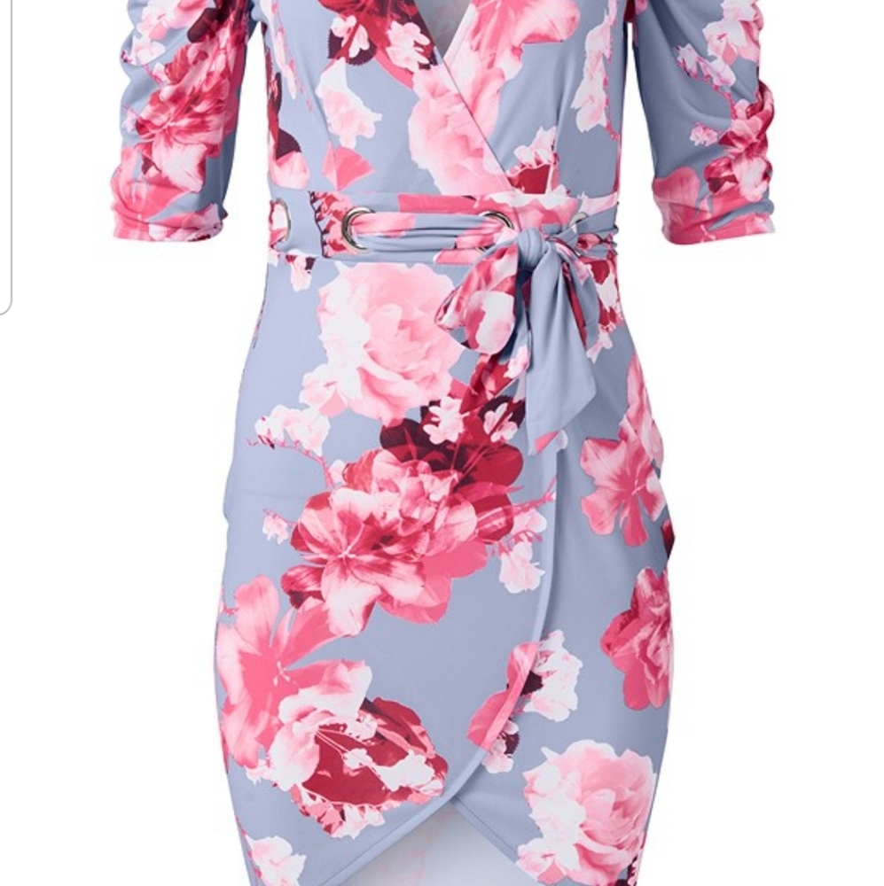 Dress - Picture 2 of 6
